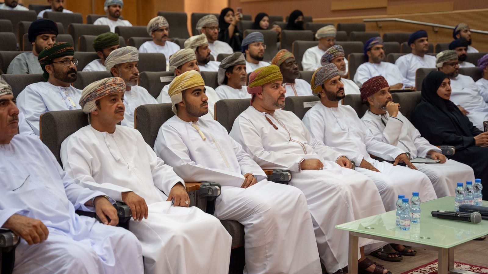 لقاءات تعريفية 1.jpg